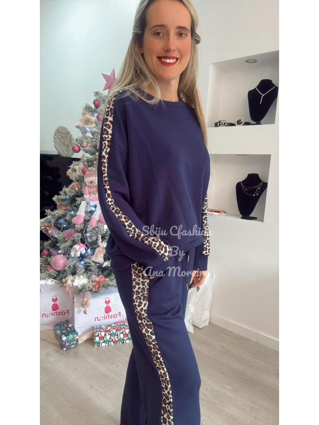 Fato de treino com risca em leopardo - TU 17