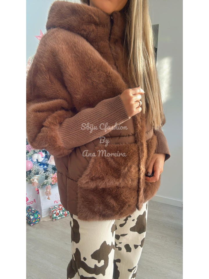 Kispo com detalhes em pelo 7