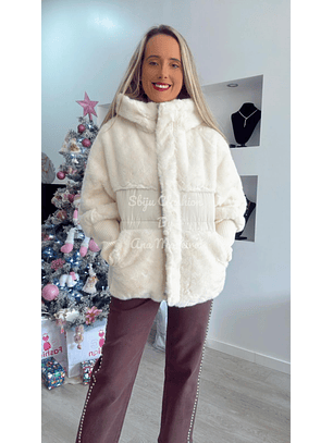 Kispo com detalhes em pelo