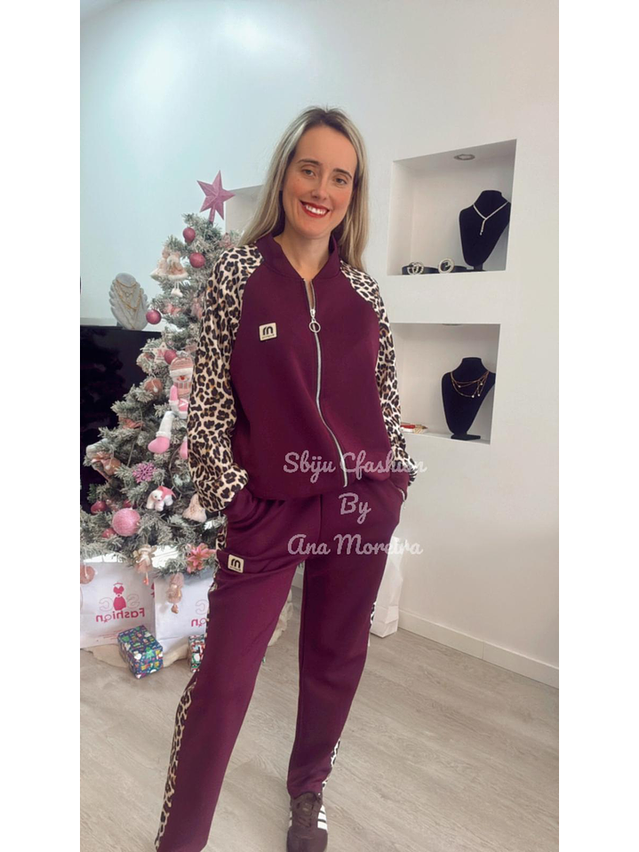 Fato de treino com mangas estampadas de leopardo - TU 8