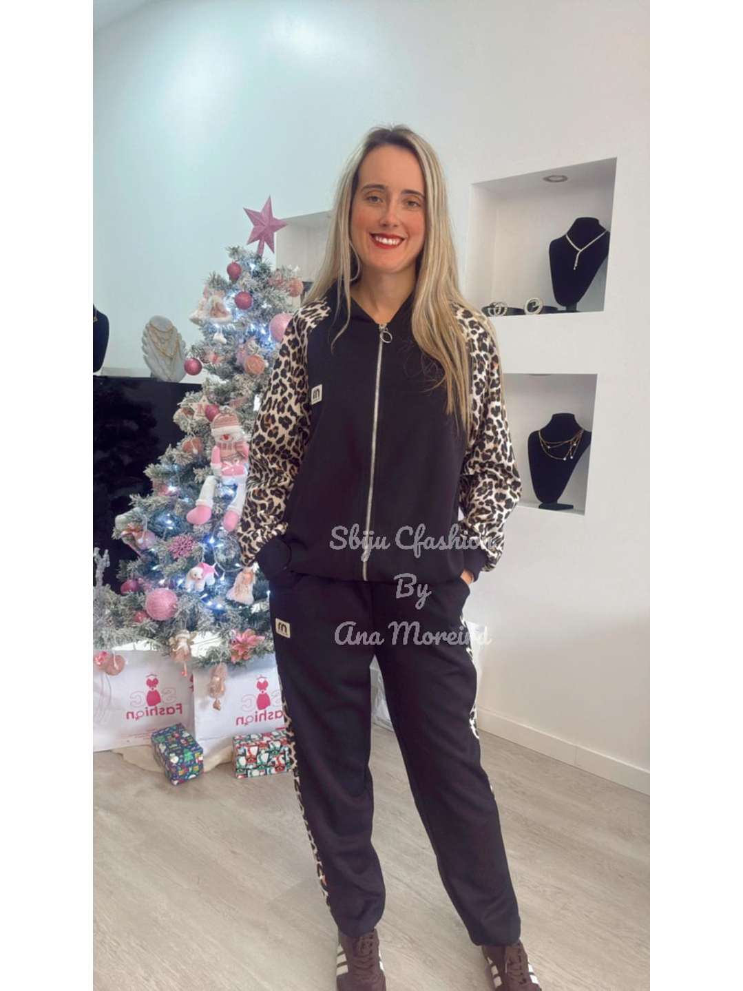 Fato de treino com mangas estampadas de leopardo - TU 10