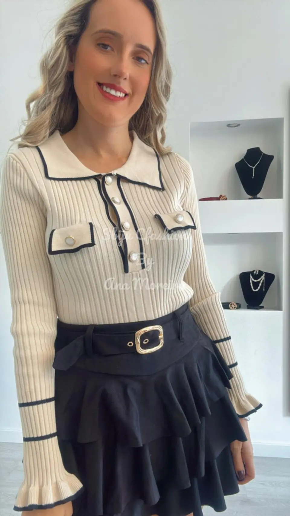 Saia-calção de folhos em pele de pêssego 8