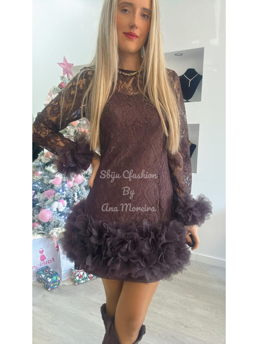 Vestido em renda com forro 3