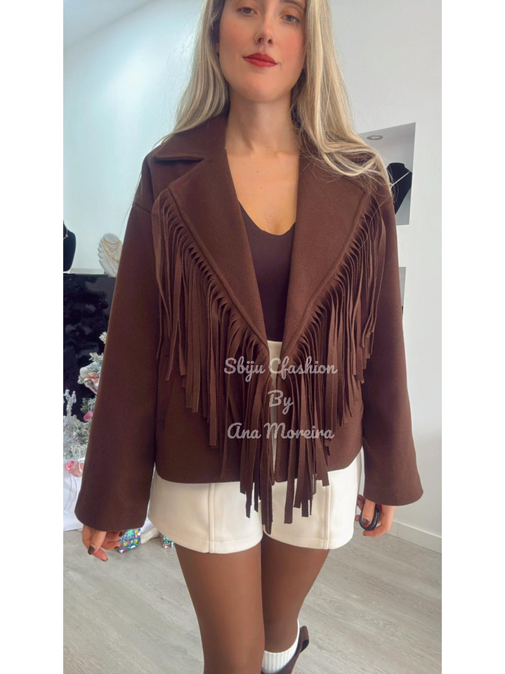 Casaco em fazenda com franjas - TU 5