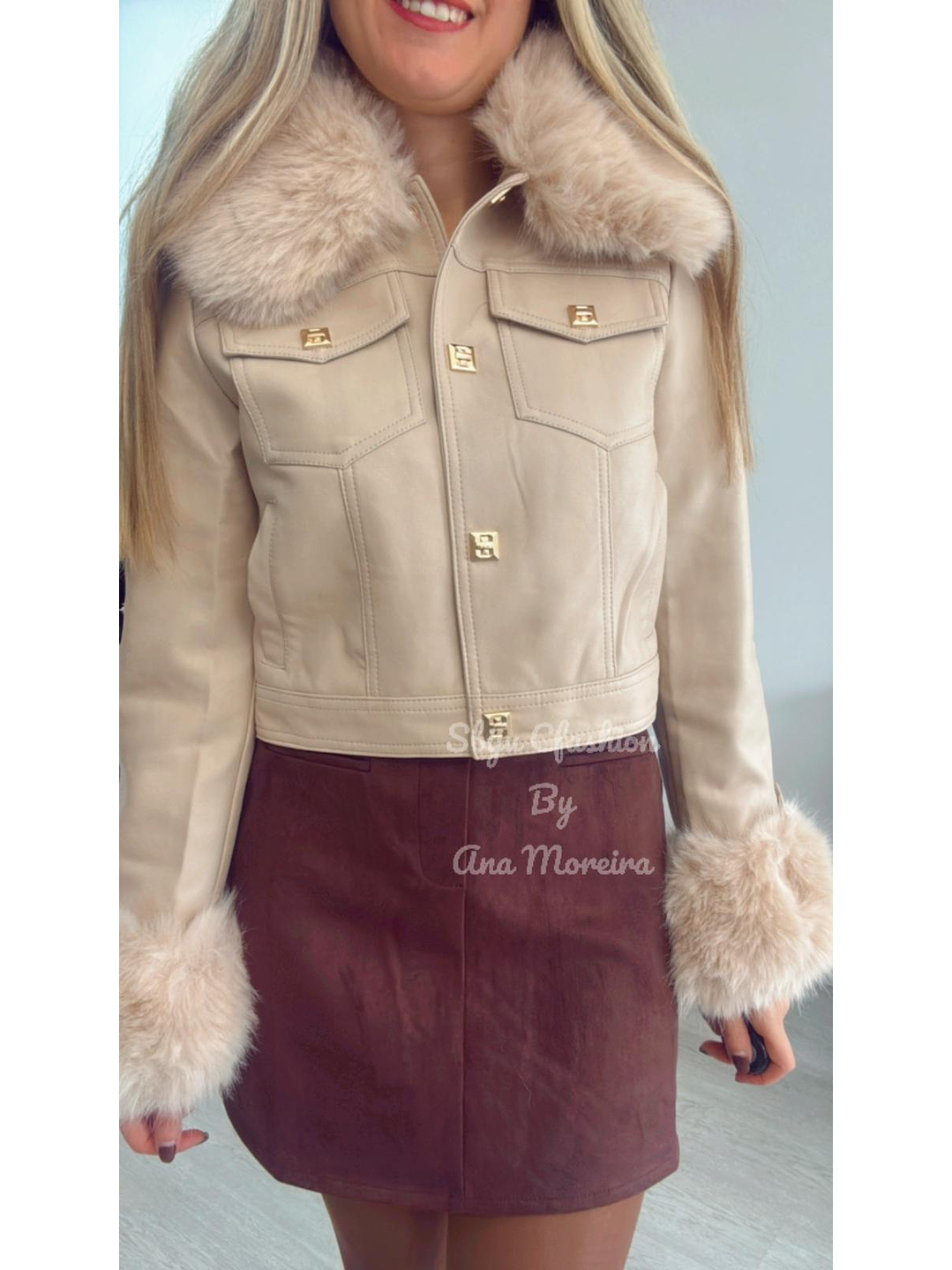Casaca em Ecopele Forrada a Pelo com Gola Removível 15