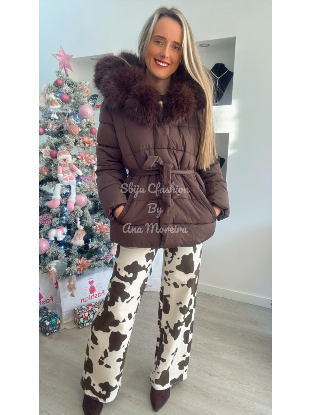 Kispo com pelo removível e cinto 5