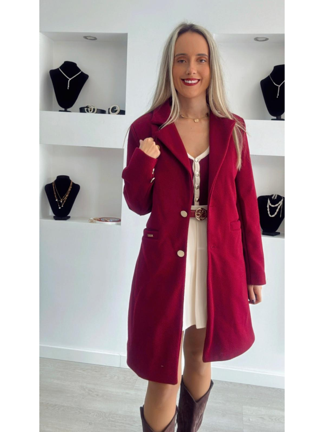 Casaco em fazenda com botões dourados - TU 2