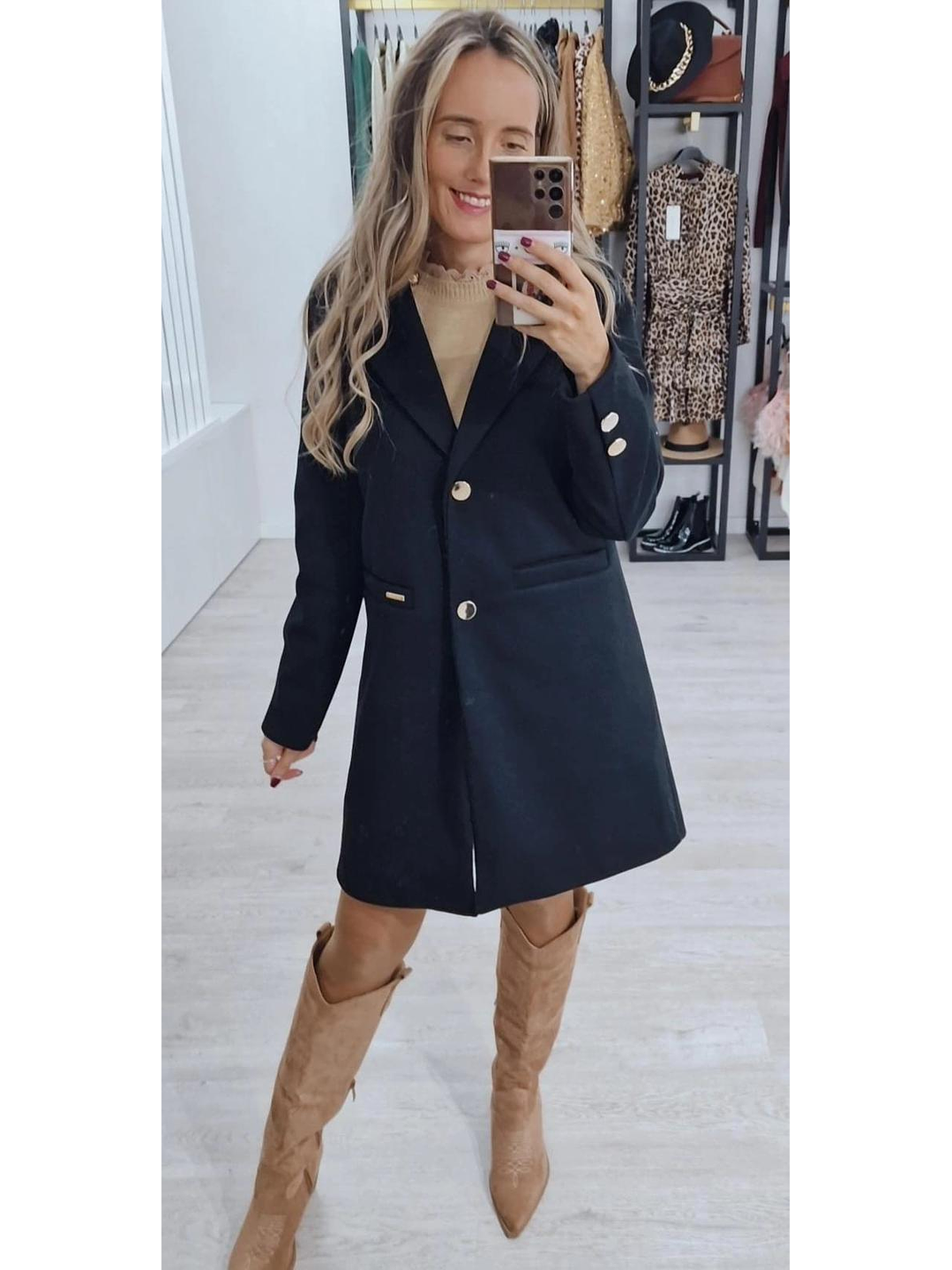 Casaco em fazenda com botões dourados - TU 7