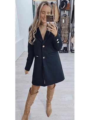 Casaco em fazenda com botões dourados - TU