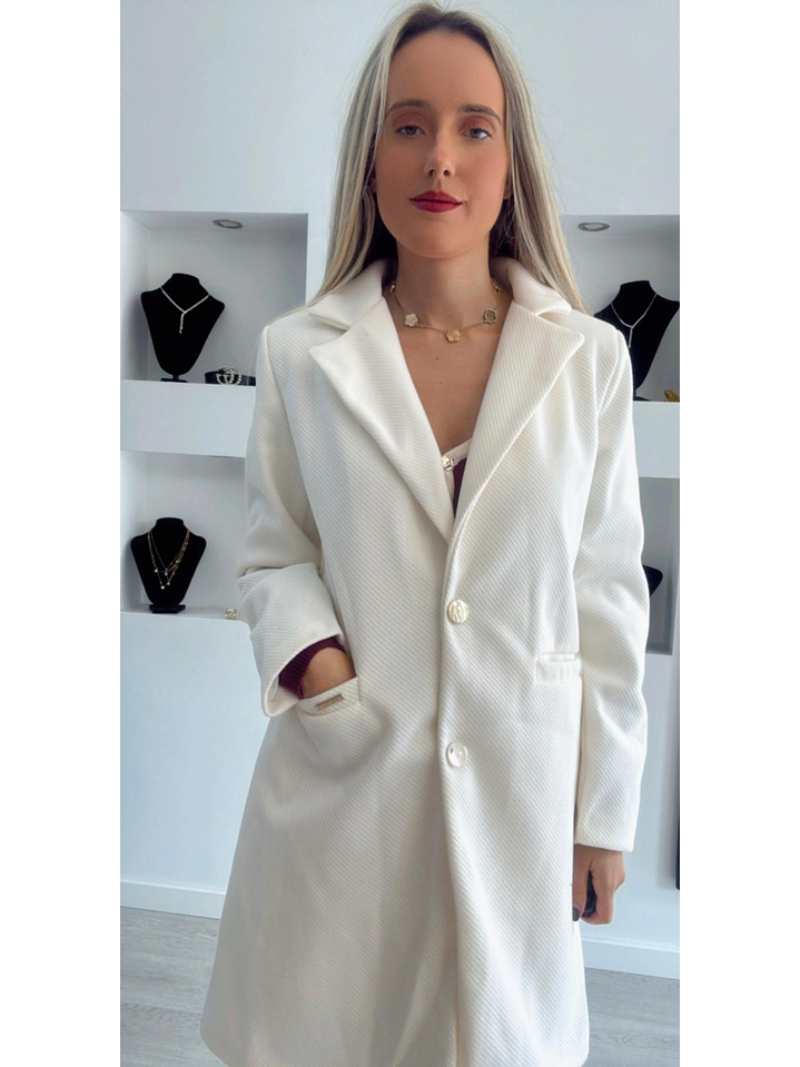 Casaco em fazenda com botões dourados - TU 5