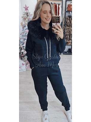 Fato de treino em malha com pelo removível – TU