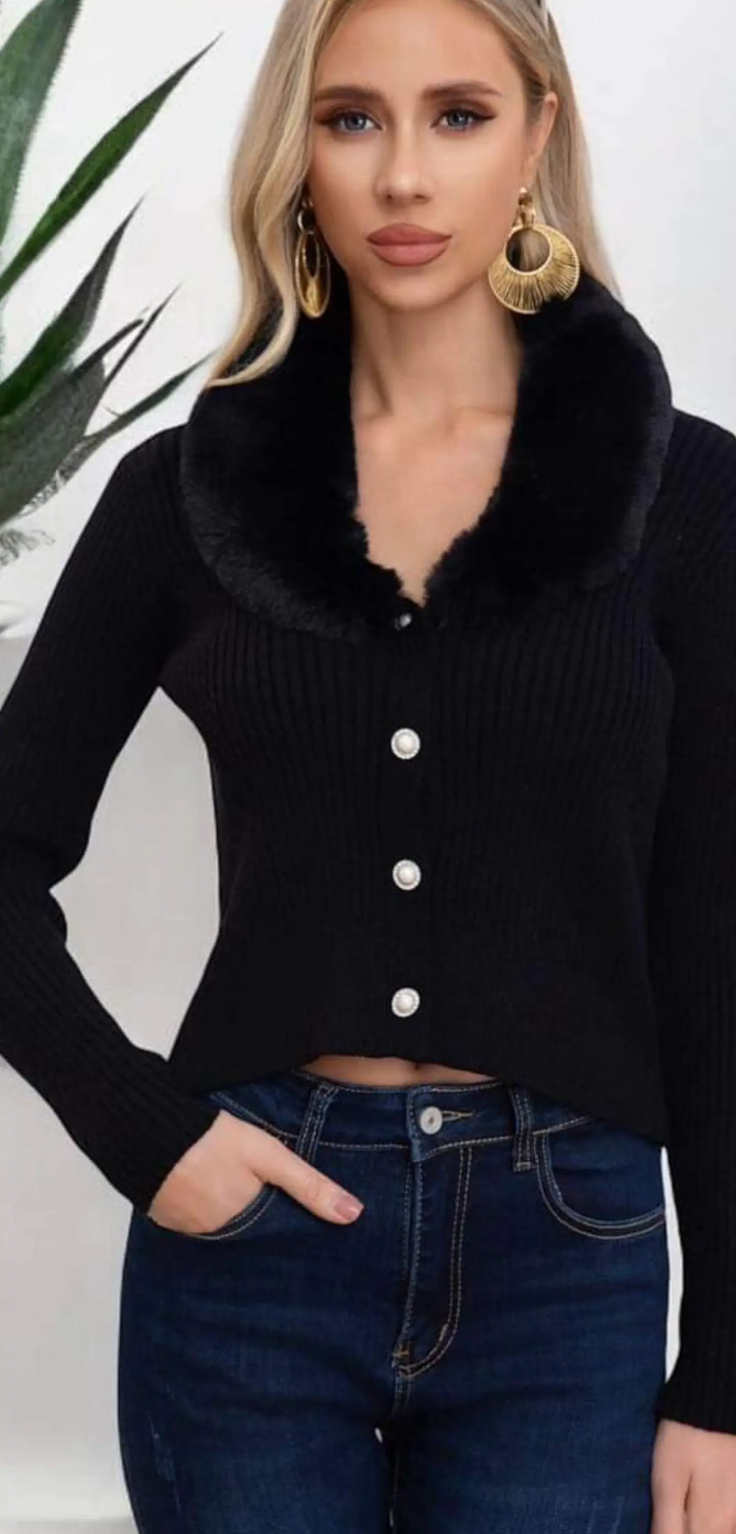 Casaco de Malha com Gola de Pelo Removível - TU 6