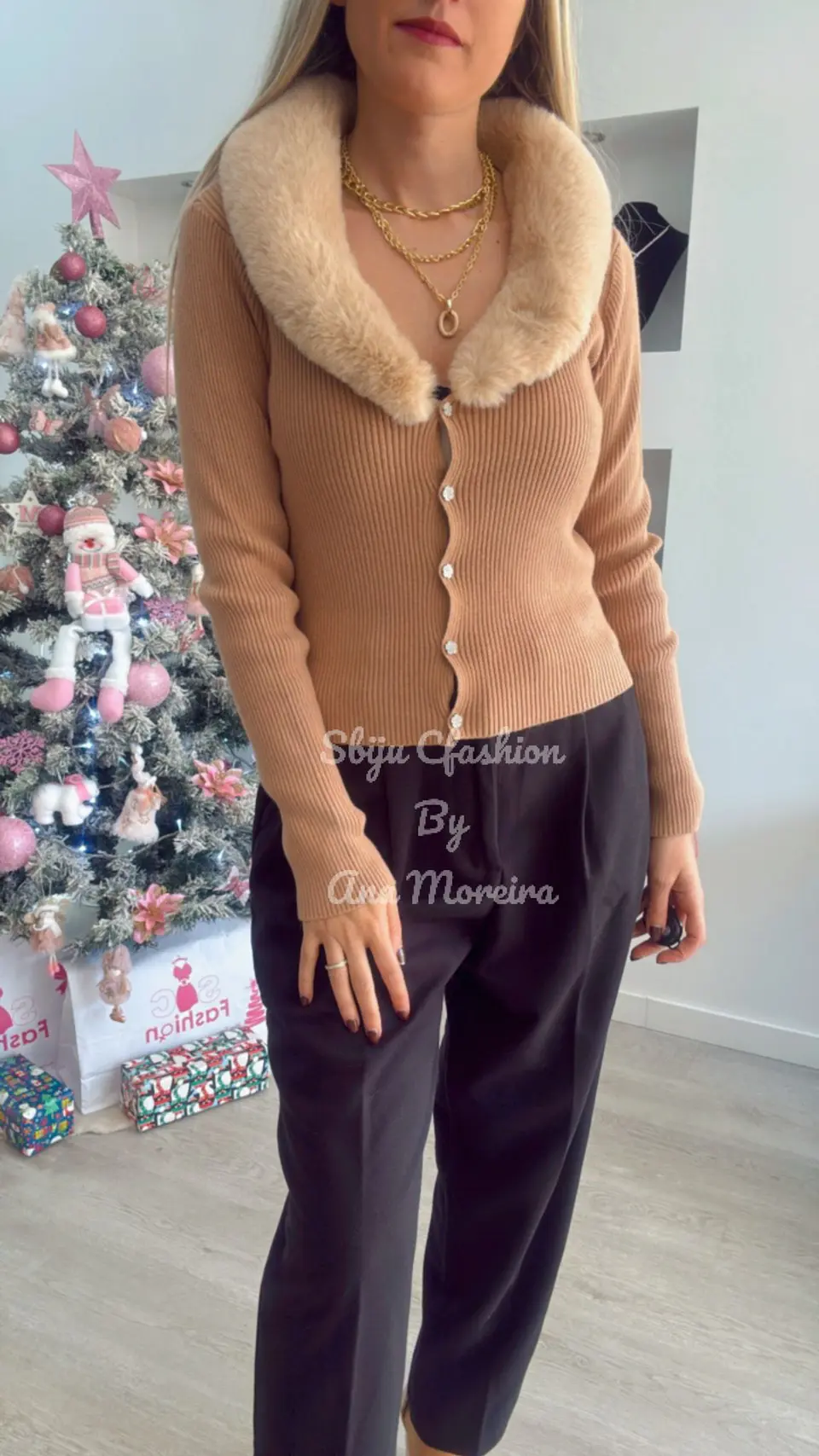 Casaco de Malha com Gola de Pelo Removível - TU 3