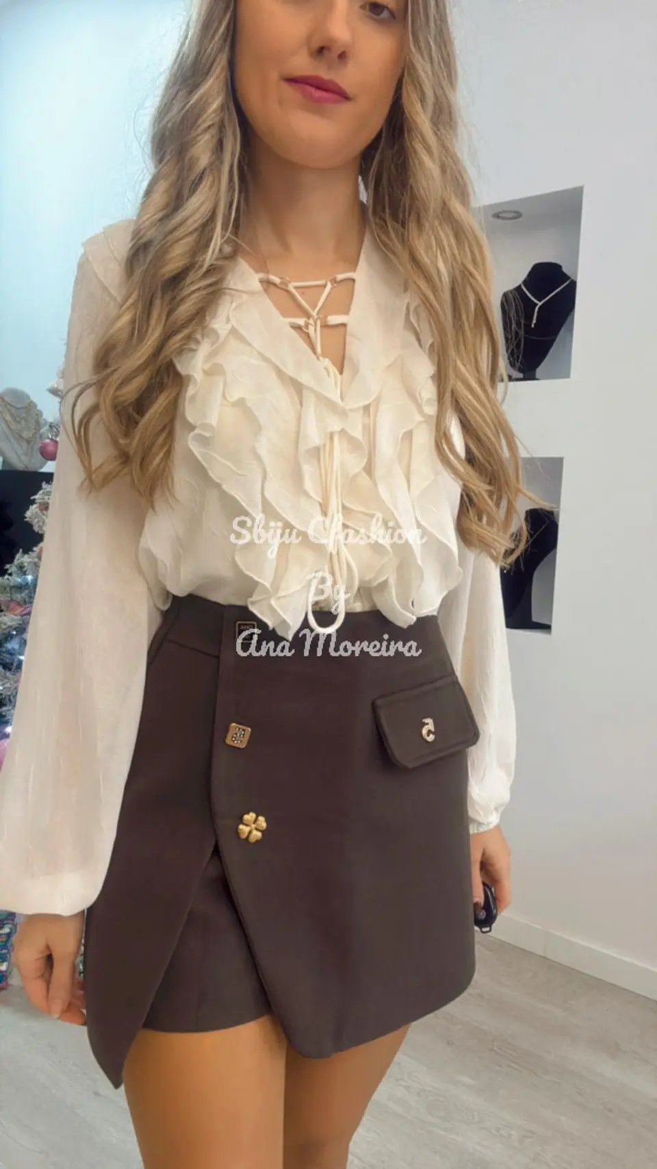 Blusa com Folhos no Peito 9