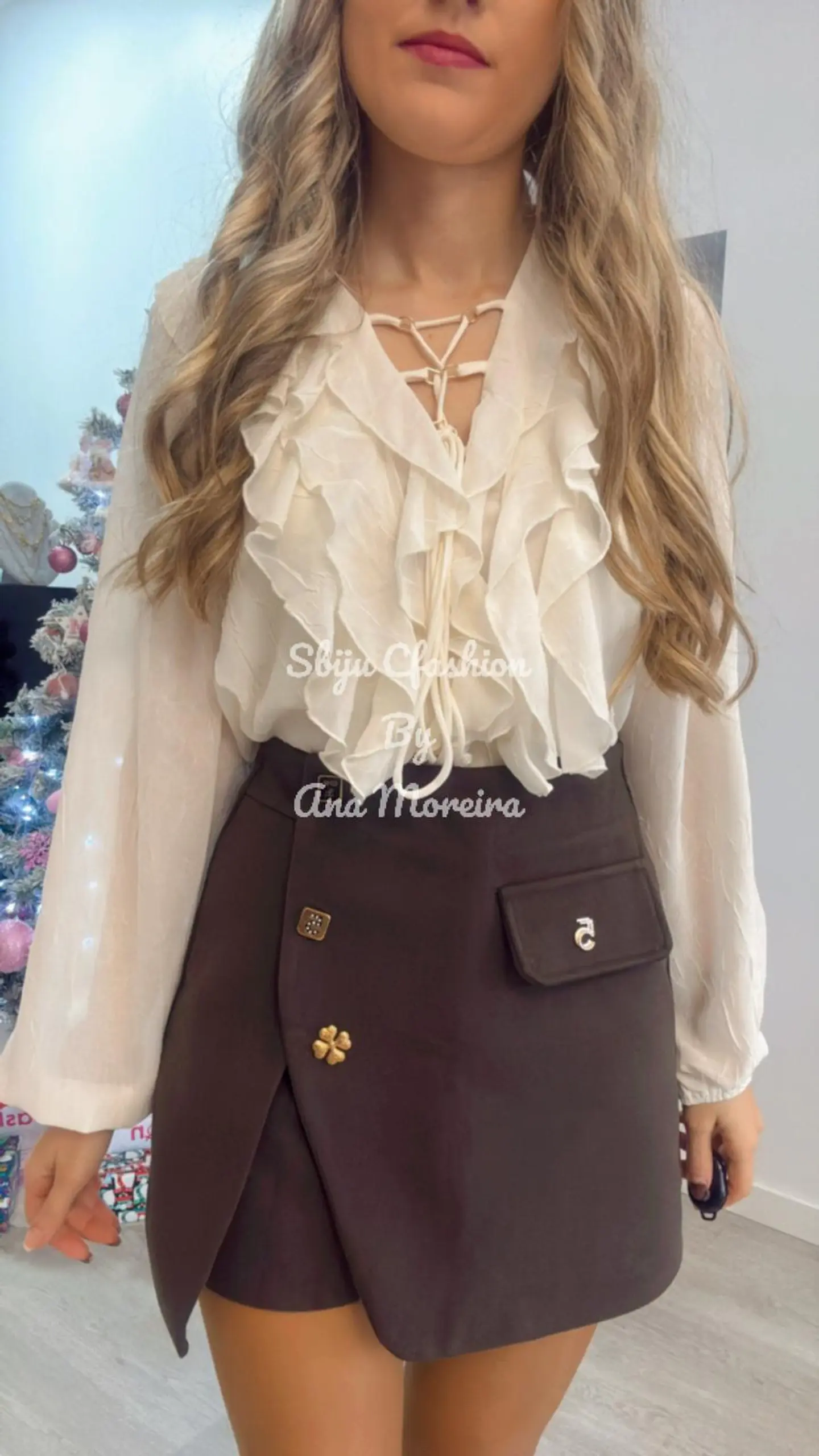 Blusa com Folhos no Peito 7