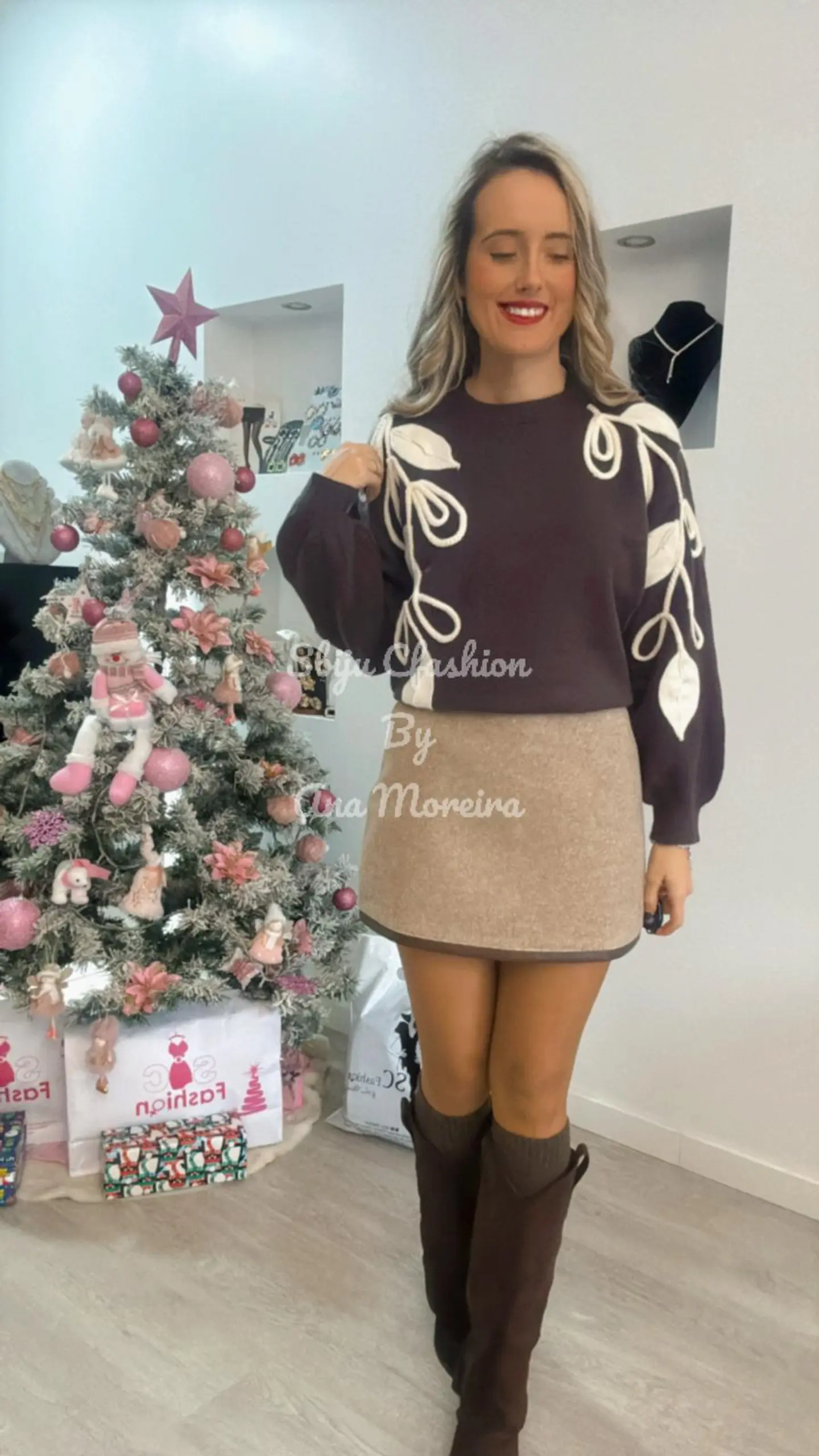 Camisola de Malha com Folhas em Tons de Bege - TU 3