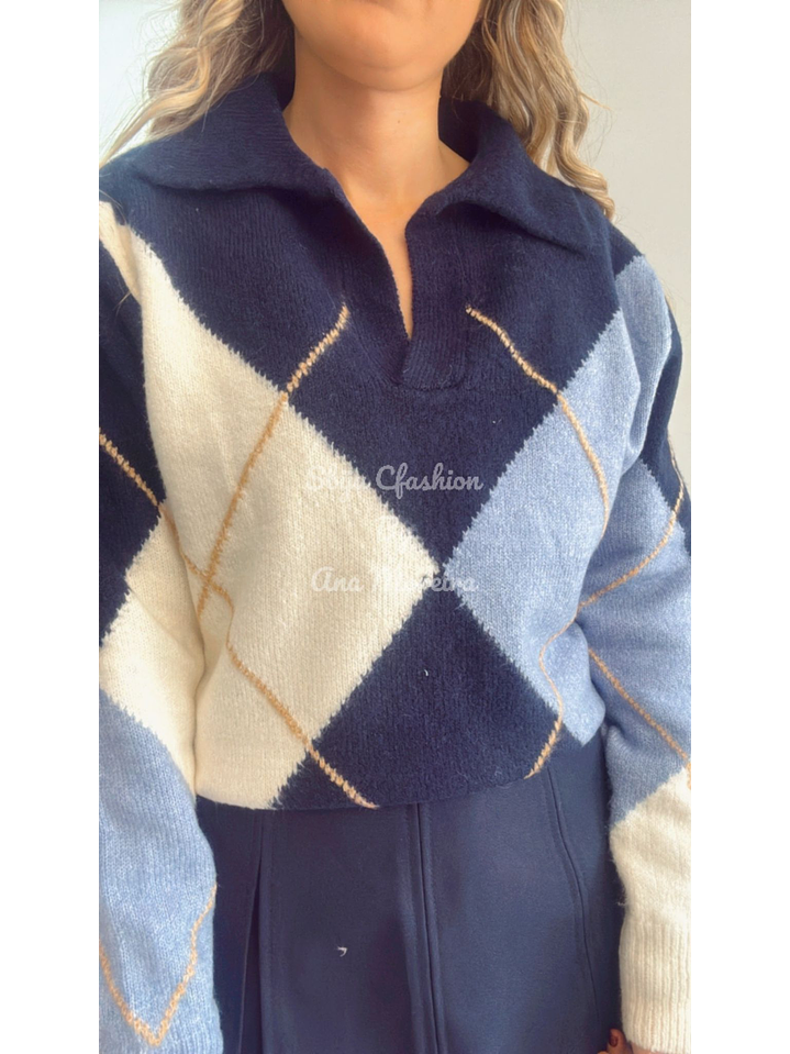 Polo em Malha com Losangos em Tons de Azul - TU 7