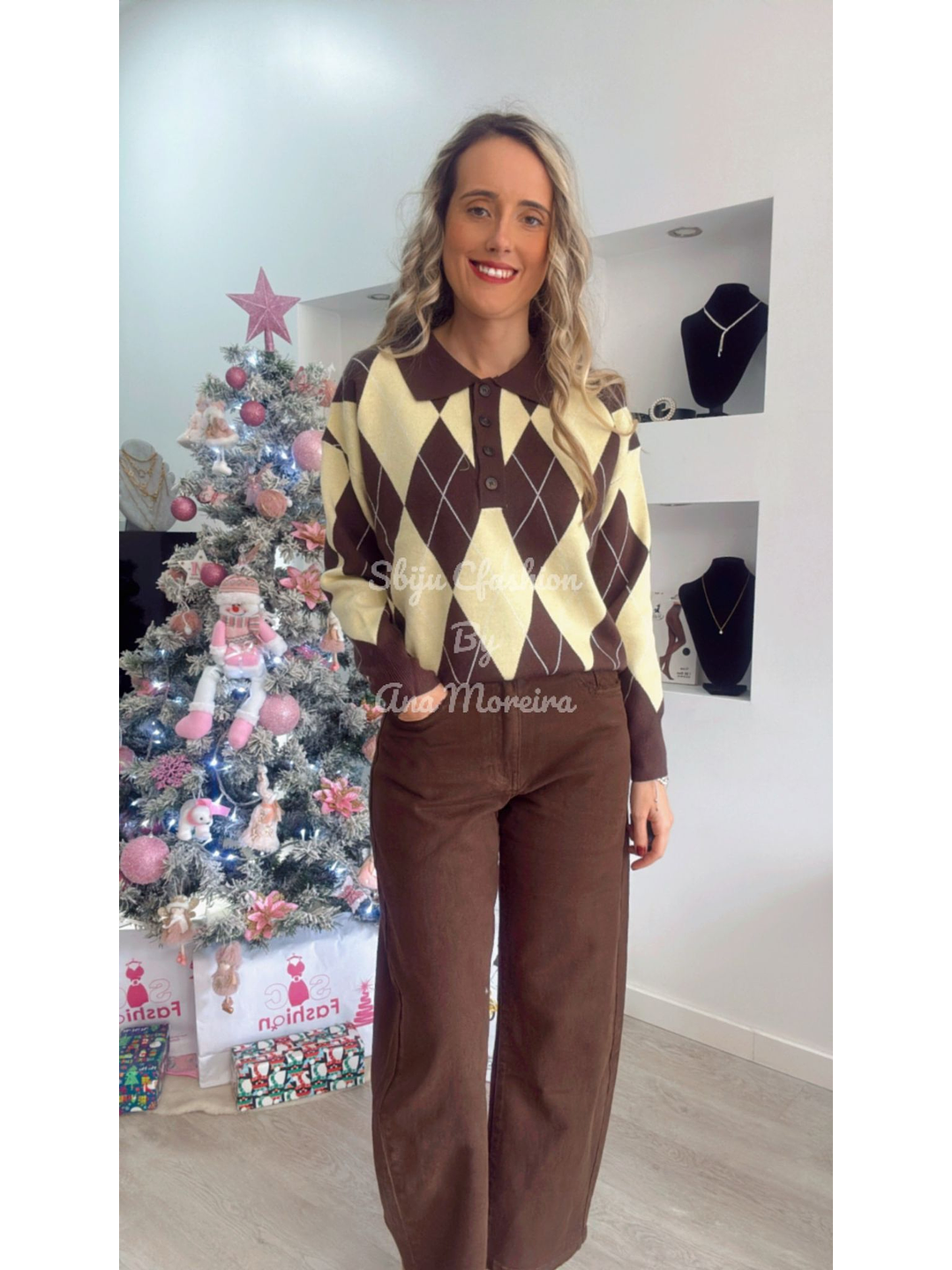 Polo em Malha com Losangos em Tons de Amarelo - TU 1