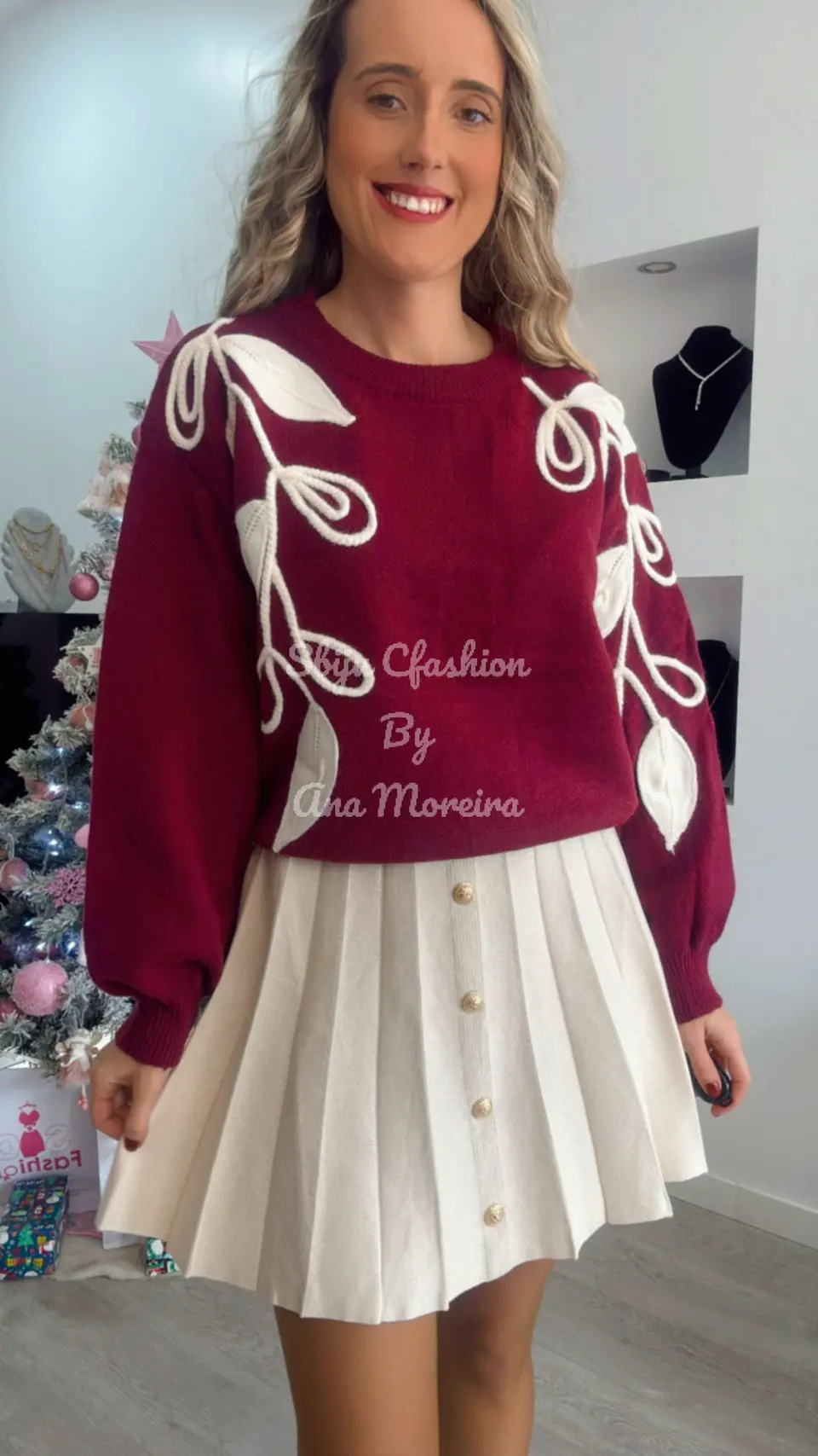 Camisola de Malha com Folhas em Tons de Bege - TU 10