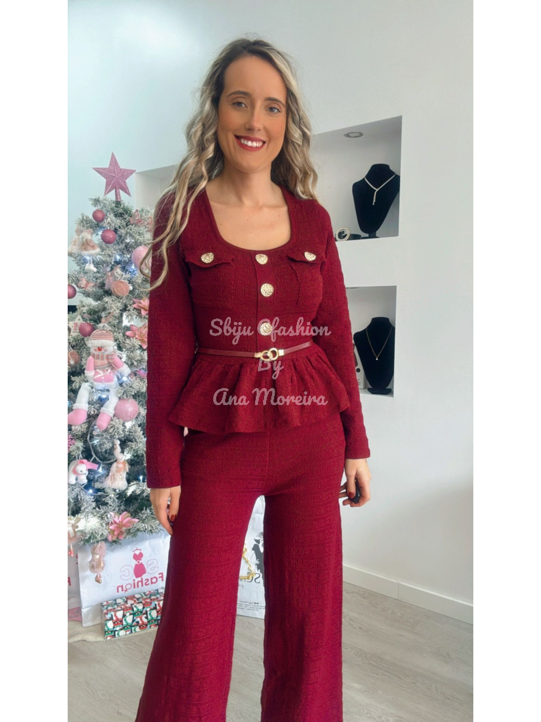 Conjunto de Calça e Blusa com Cinto 3