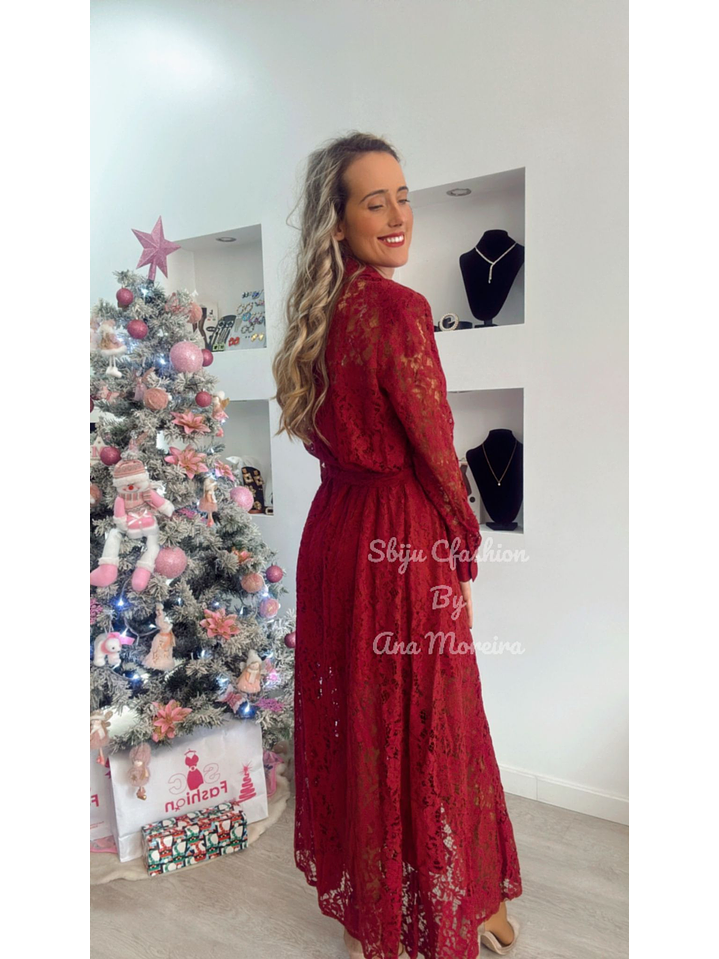 Vestido Comprido em Renda 2