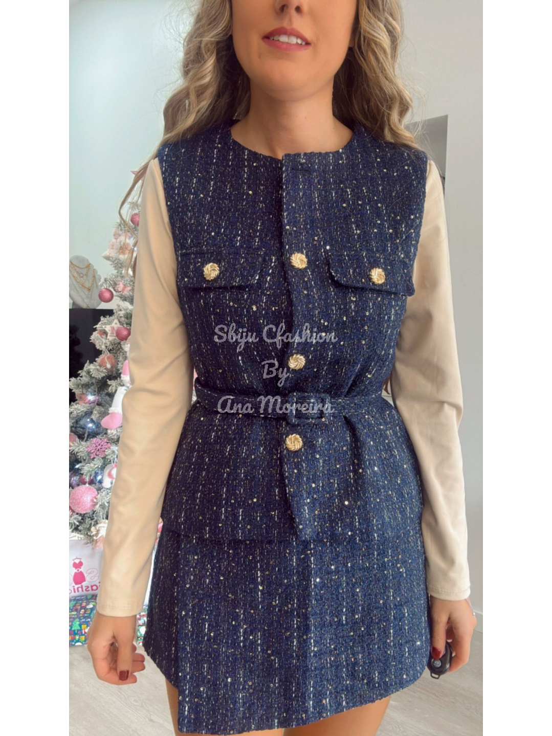 Conjunto de Colete e Saia-Calção em Fazenda com Brilhos e Cinto 5