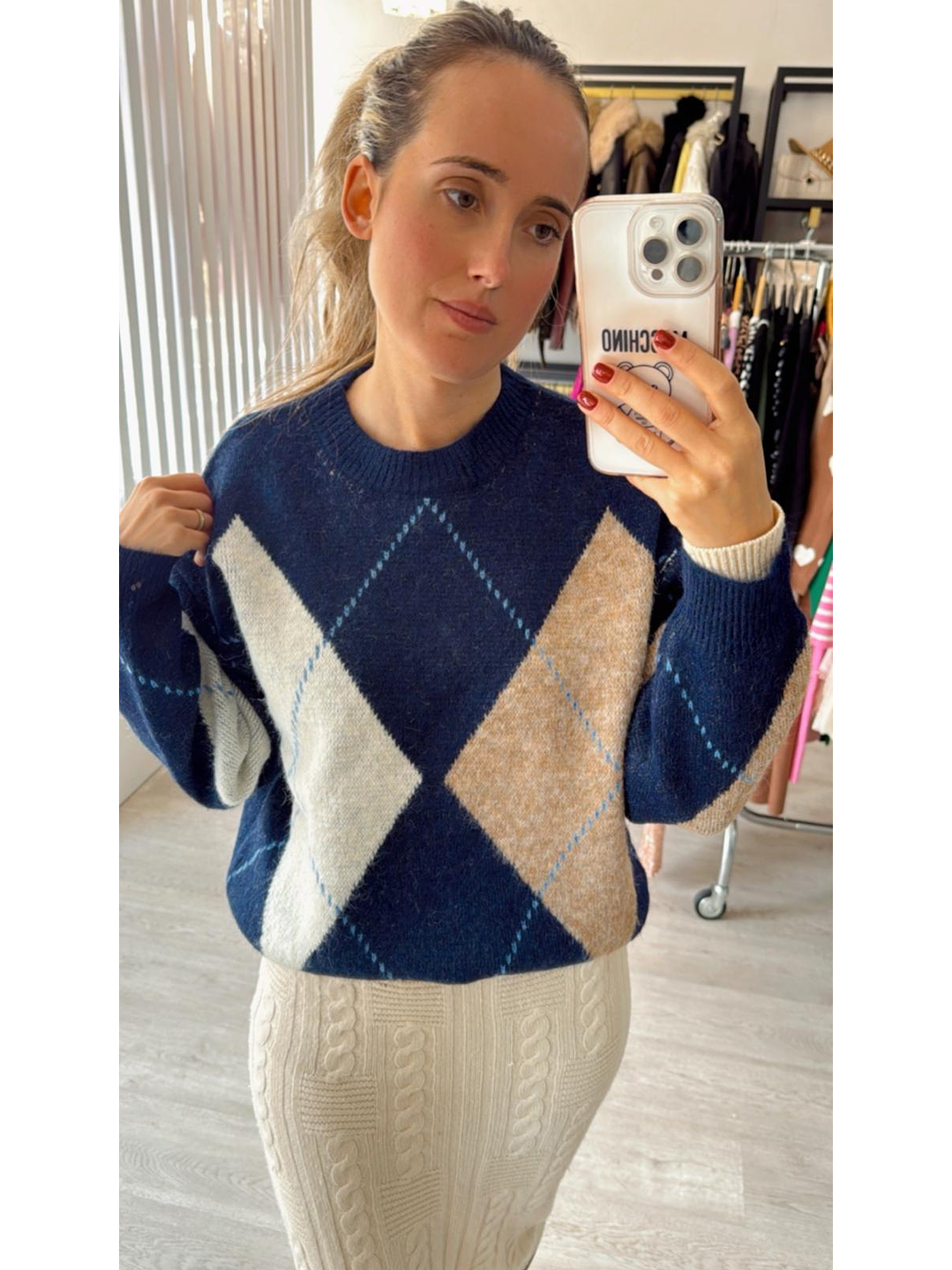 Camisola de Malha com Losangos em Tons de Azul e Bege - TU 2