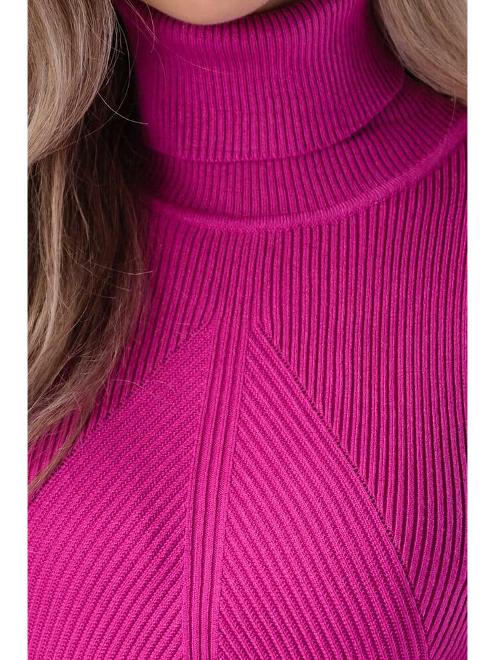 Vestido de Gola Alta em Malha Ajustável - TU 4