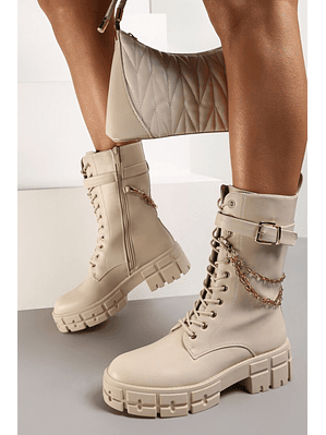 Bota Bege com Detalhe de Corrente