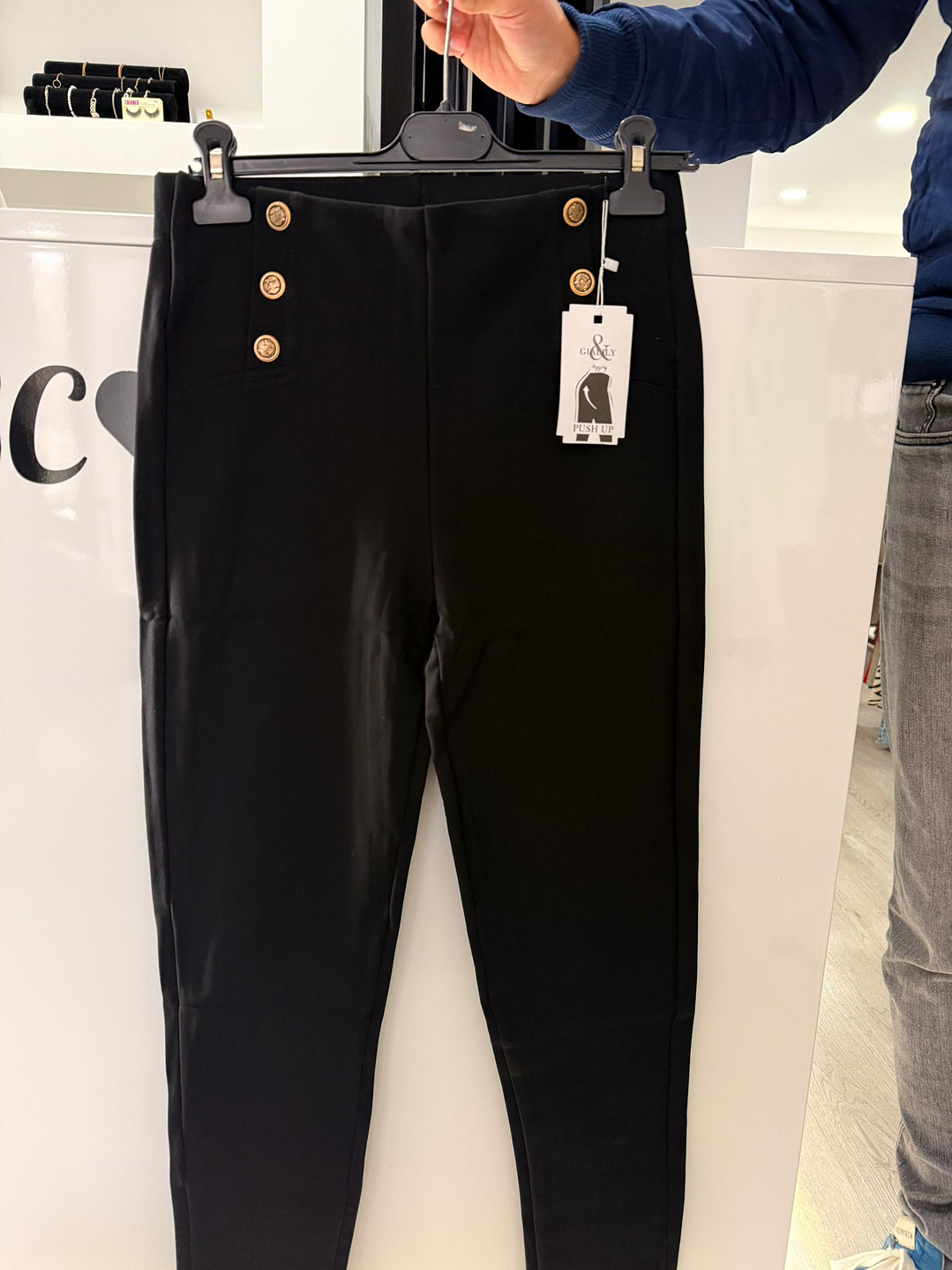 Leggings com Botões Dourados 3