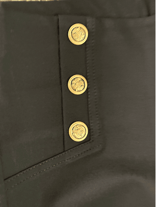 Leggings com Botões Dourados