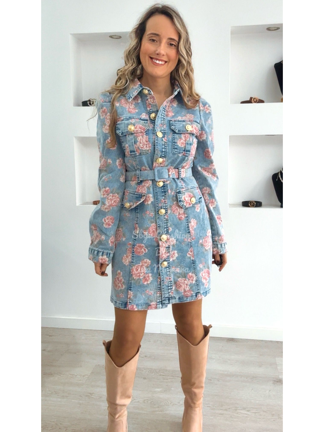 Vestido de Ganga com Flores Rosa 4