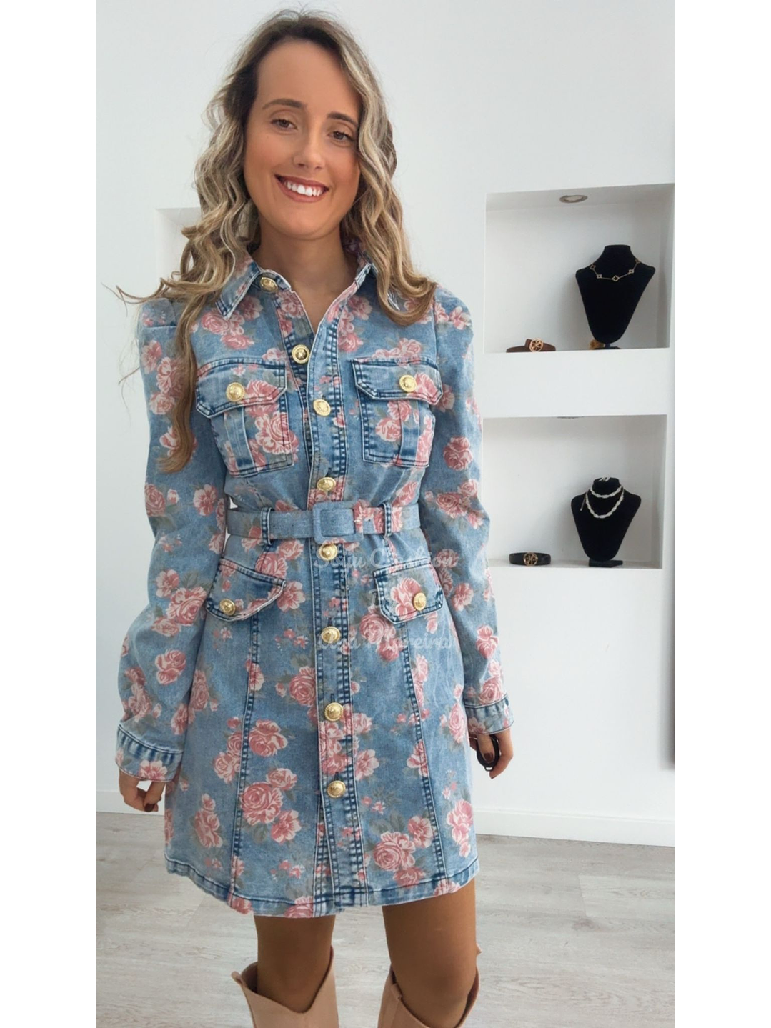 Vestido de Ganga com Flores Rosa 8