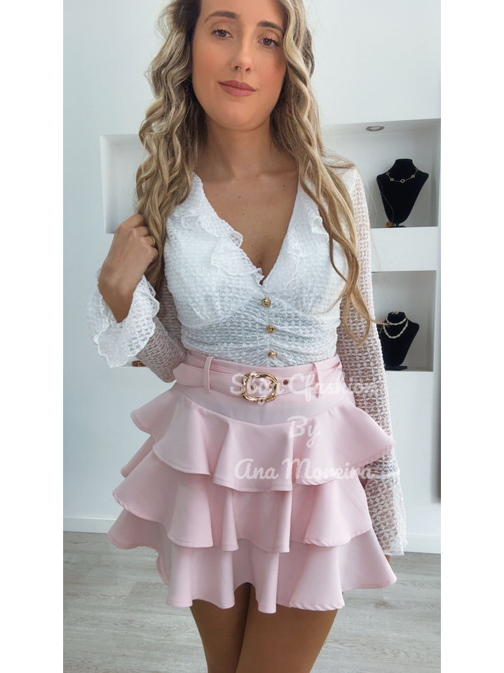 Blusa em Renda com Folhos e Botões Dourados 5