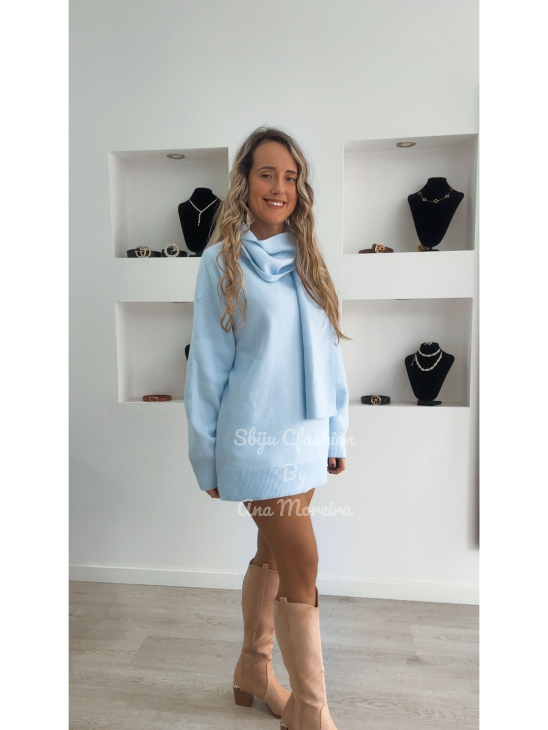 Camisolão com Cachecol em Malha - TU 7