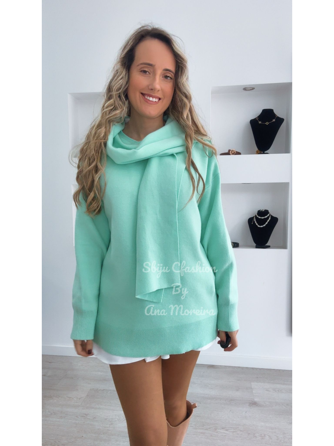 Camisolão com Cachecol em Malha - TU 5