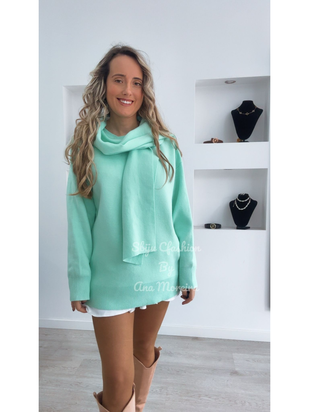 Camisolão com Cachecol em Malha - TU 1