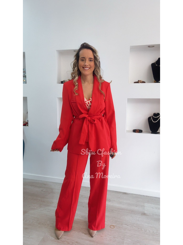 Fato de Blazer Comprido com Cinto - TU 2