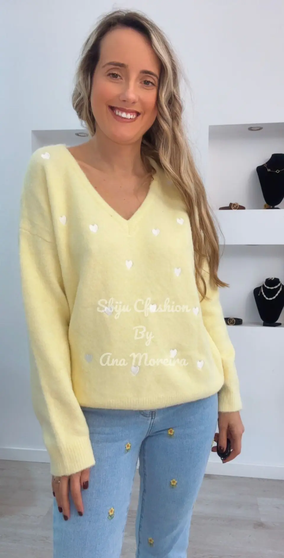 Camisola de Malha com Renda nas Costas - TU 4