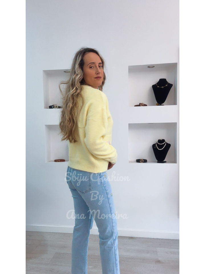 Casaco de Malha com Detalhe de Bolsos em Forma de Coração - TU 3