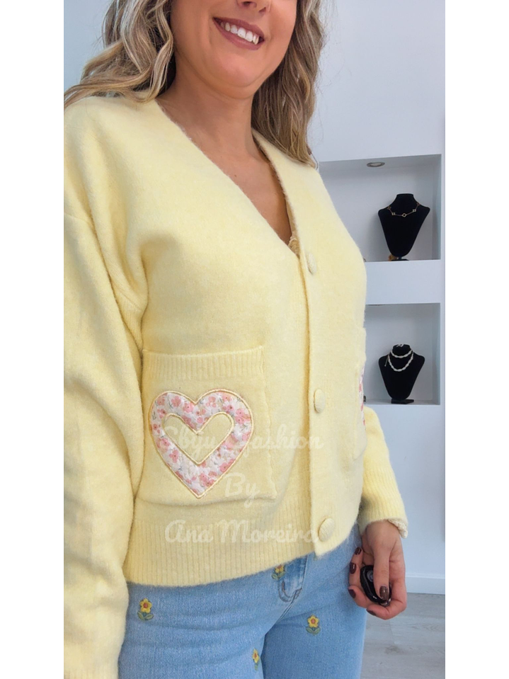 Casaco de Malha com Detalhe de Bolsos em Forma de Coração - TU 6