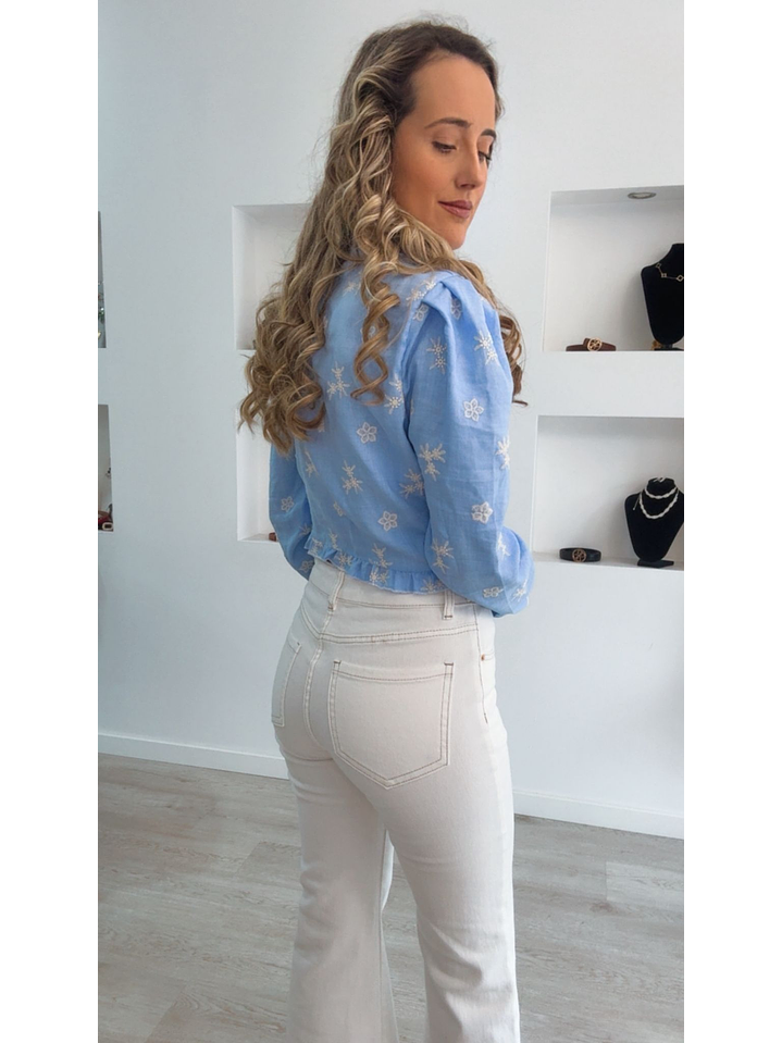 Camisa com Detalhes em Bege e Folho 2