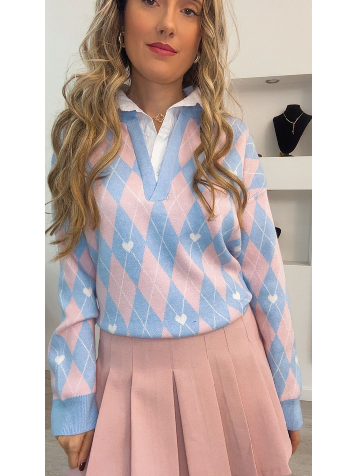 Polo com losangos e detalhe de coração e camisa incluída - TU 16