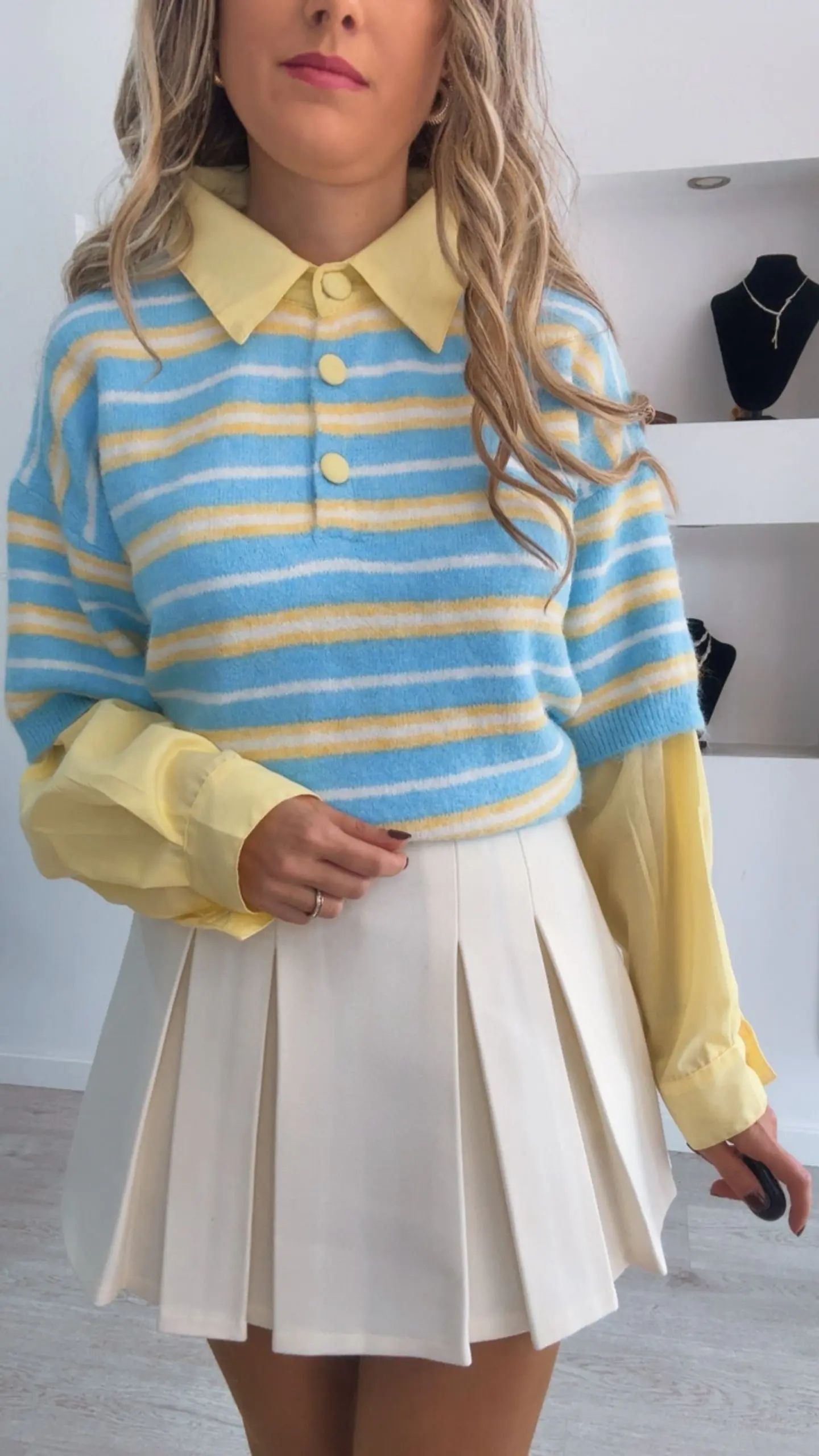 Camisola de malha com detalhes de camisa na gola e nas mangas - TU 7