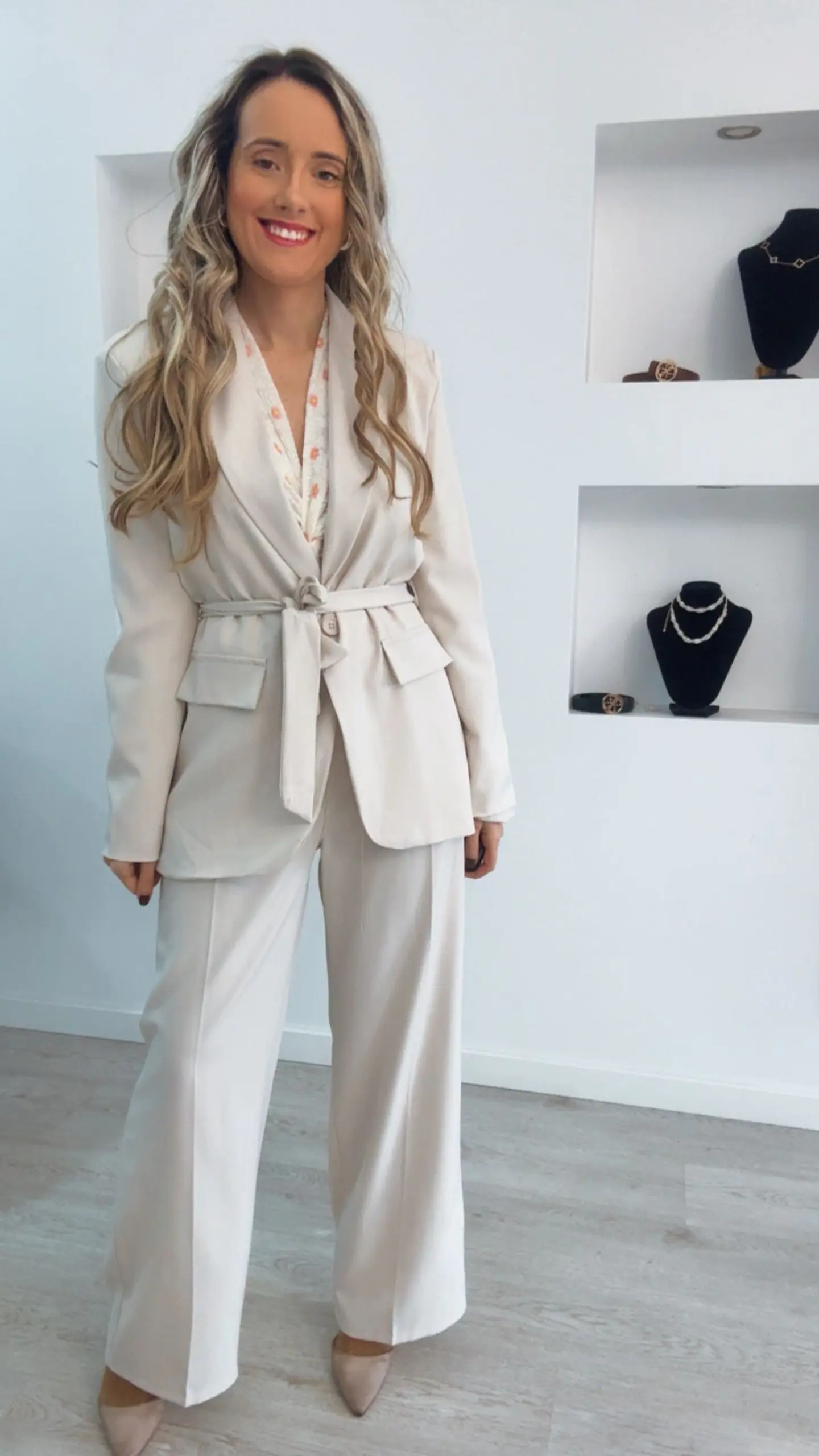 Fato de blazer comprido com cinto - TU 3