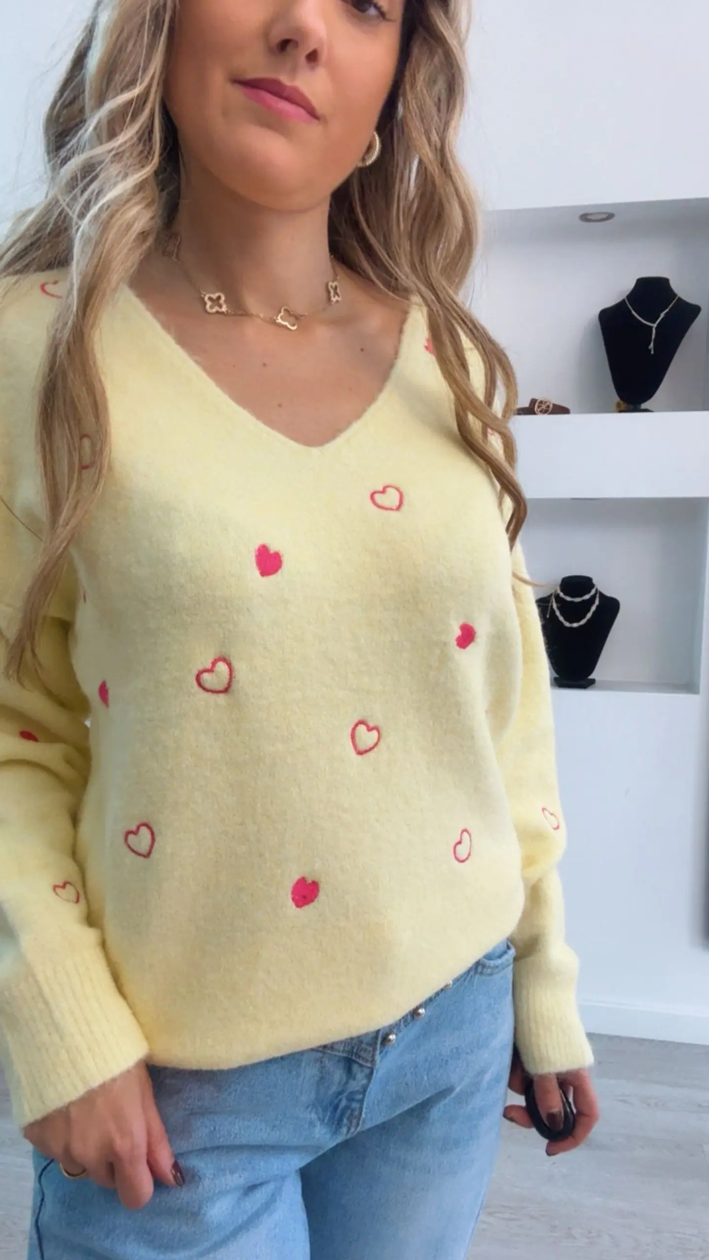 Camisola de malha amarela com corações rosa - TU 5