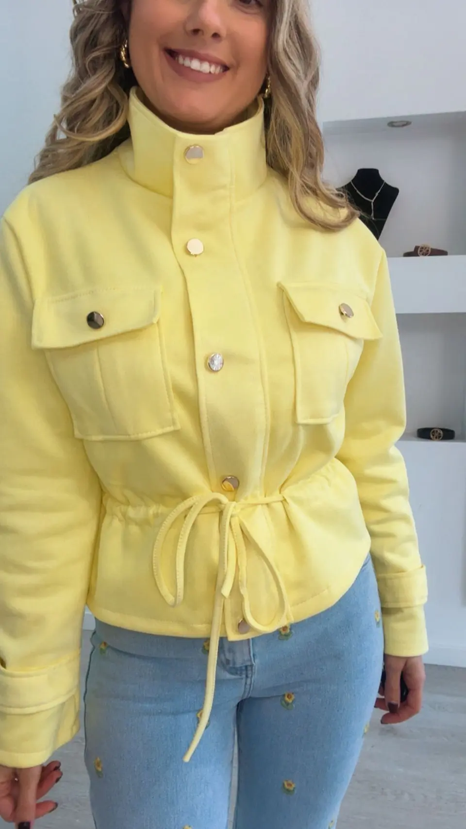 Casaco em pele de pêssego ajustável na cinta - TU 5