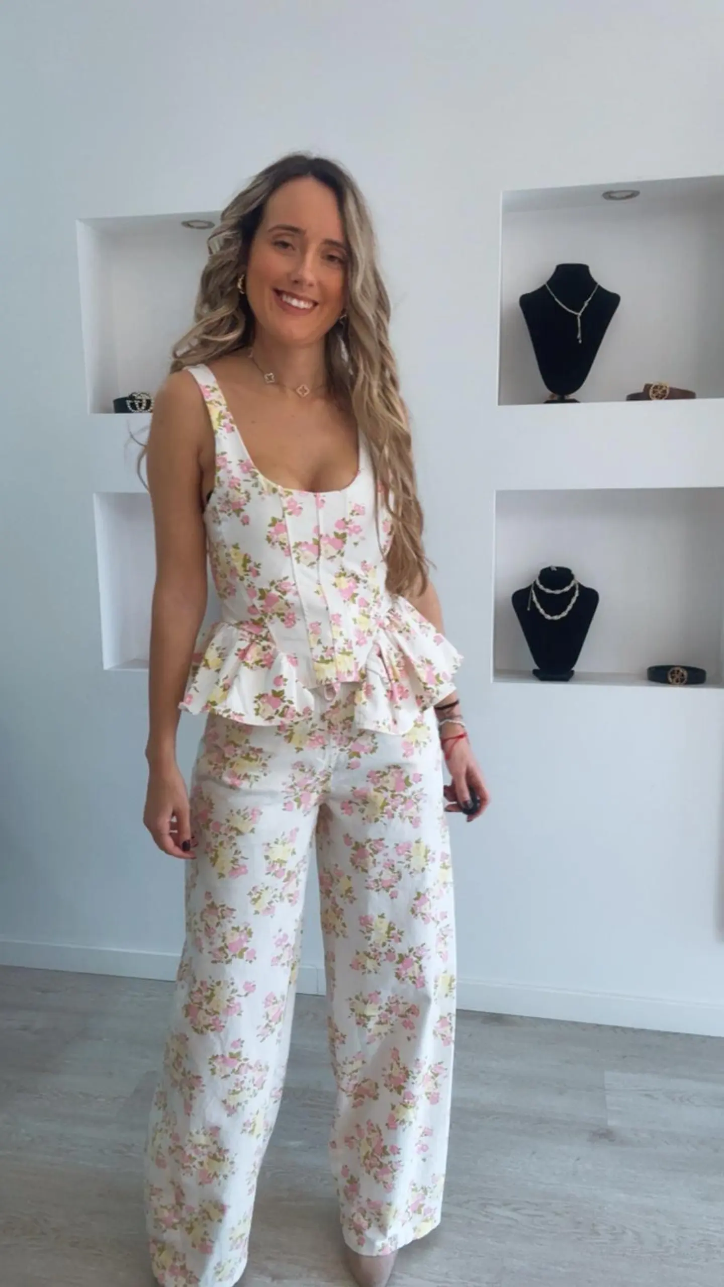 Conjunto top e calça estampado da Lumina 4
