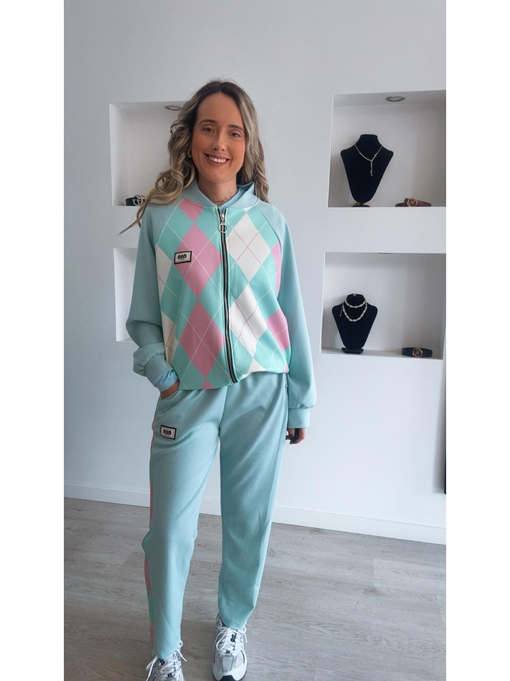 Fato de treino de losangos com casaco - TU 7