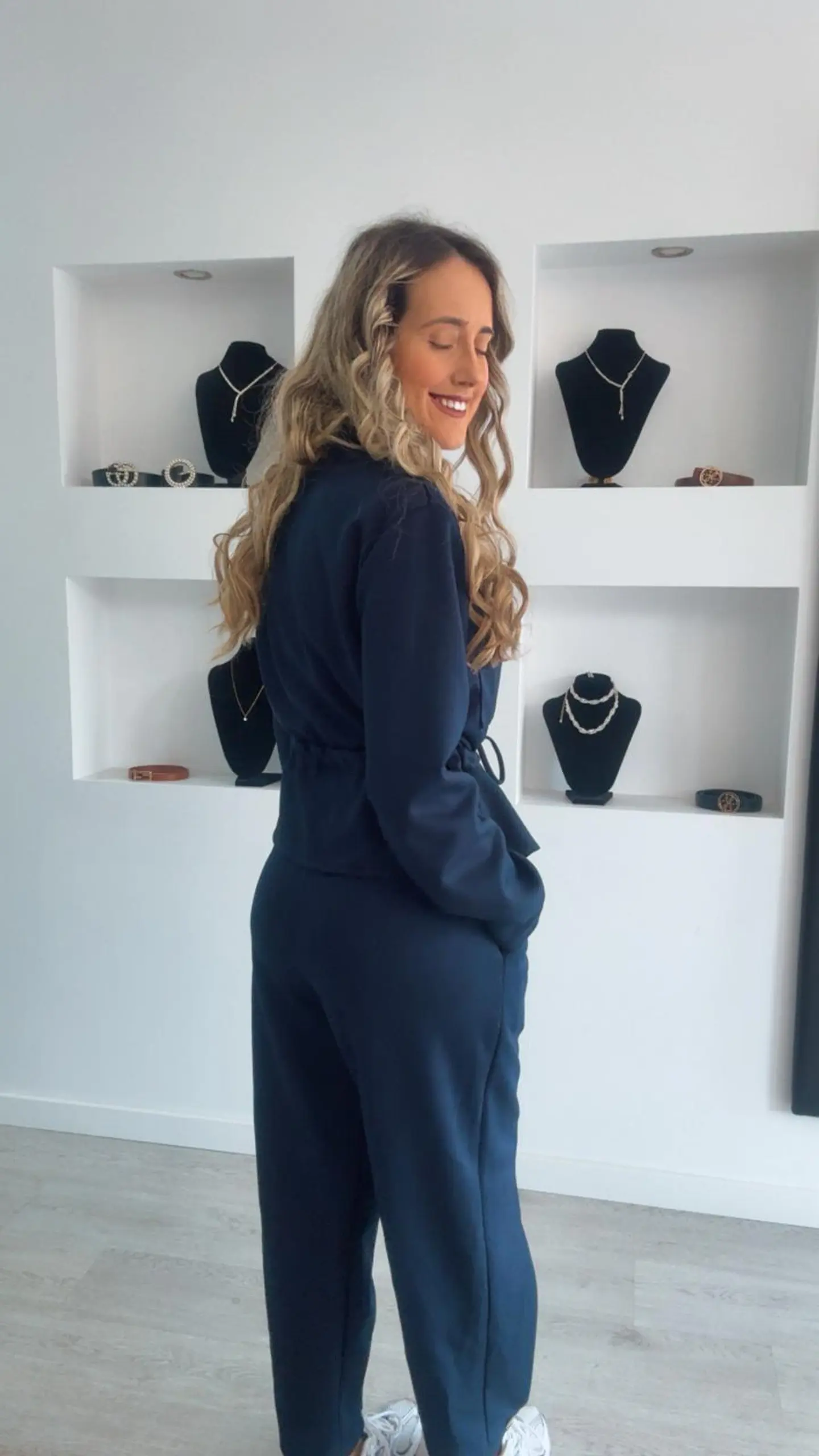 Conjunto de casaco e calça com detalhe de botão - TU  13